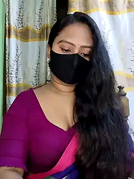 Idhika Paul online show from 9, 2, 2025