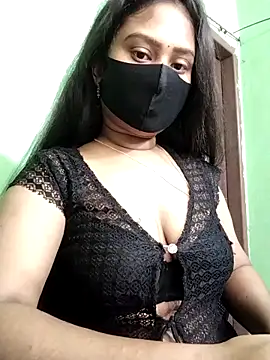 Idhika Paul online show from 9, 2, 2026