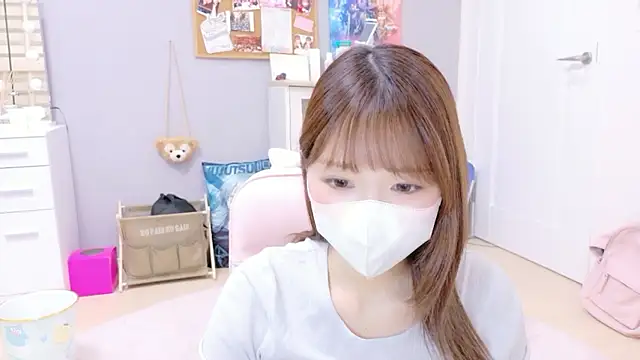 Yui-Ch online show from 14, 10, 2025