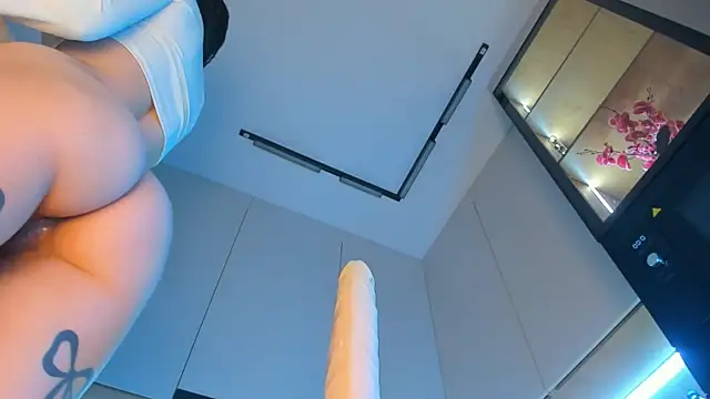 maakimo online show from 15, 11, 2025