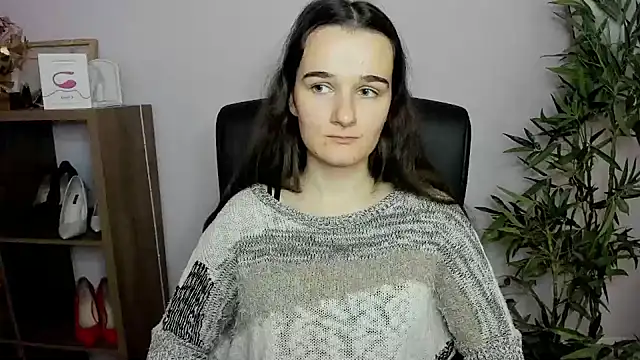 KateDelight online show from 8, 12, 2024