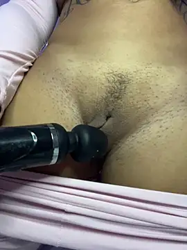 kamila french online show from 22, 12, 2025