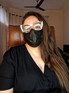 SEXY-Sardarni online show from 18, 1, 2026