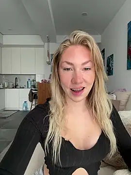 LuisaBecker online show from 17, 1, 2026