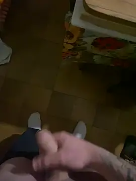 Snapshot of Hubert777cock chatting on 2, 3, 2025 Hubert777cock online show from 2, 3, 2025