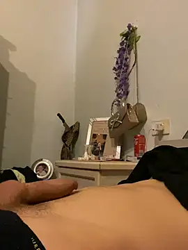 Snapshot of Hubert777cock chatting on 5, 3, 2025 Hubert777cock online show from 5, 3, 2025