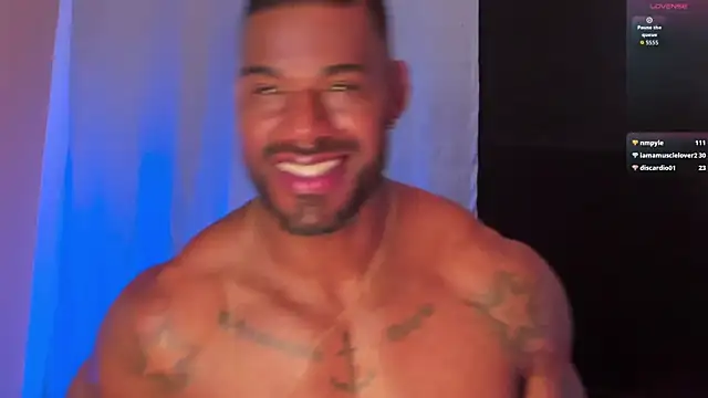 Snapshot of Ganiimedes chatting on 9, 11, 2025 Ganiimedes online show from 9, 11, 2025