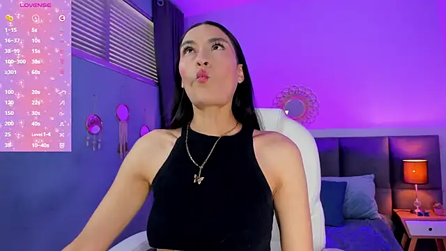 Snapshot of Lissy__Dream chatting on 9, 11, 2025 Lissy Dream online show from 9, 11, 2025