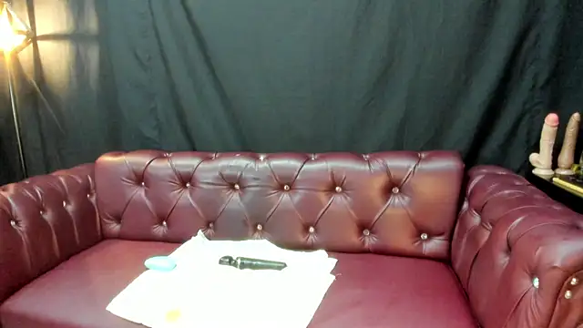 Charlotte  Brown  online show from 7, 2, 2025