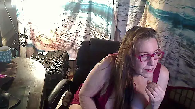 Ireallysquirt online show from 16, 2, 2025