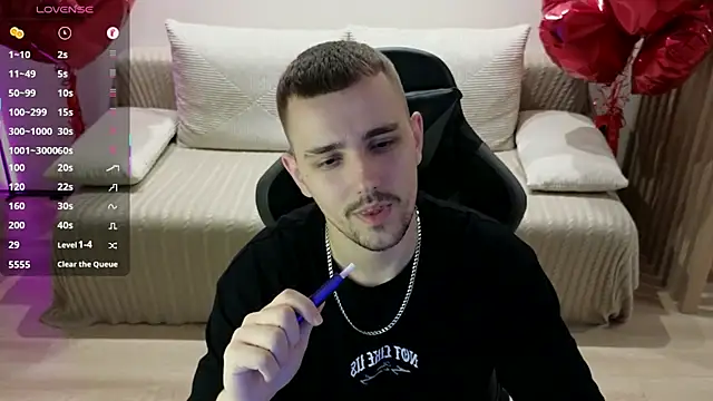 Larstar01 online show from 18, 11, 2025