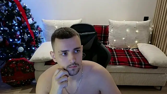 Larstar01 online show from 4, 12, 2025