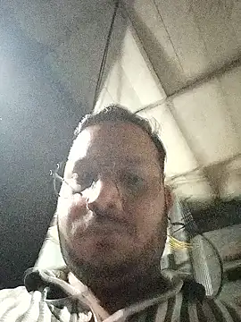 Snapshot of DeepakXxxR86 chatting on 5, 3, 2026 DeepakXxxR86 online show from 5, 3, 2026