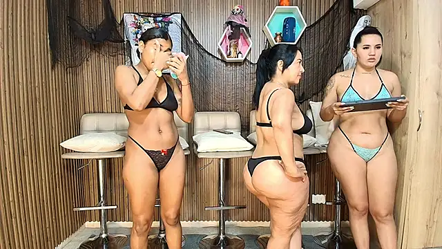 canelasquirt online show from 14, 10, 2025