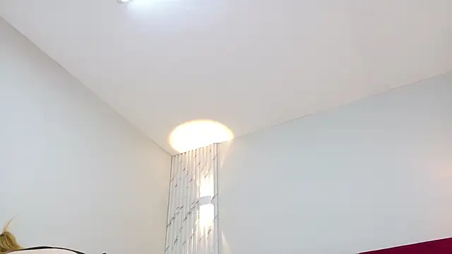 Emmaa Blonde online show from 10, 10, 2025