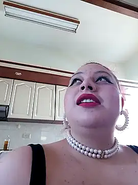 Blair Elliss online show from 11, 12, 2024