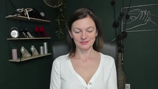 VivianWILD online show from 14, 10, 2025