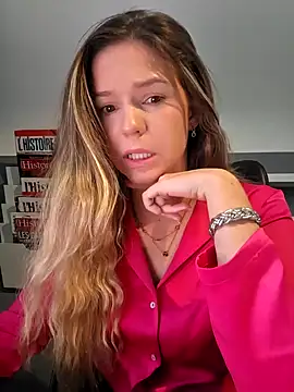 lucie mehott online show from 9, 10, 2025