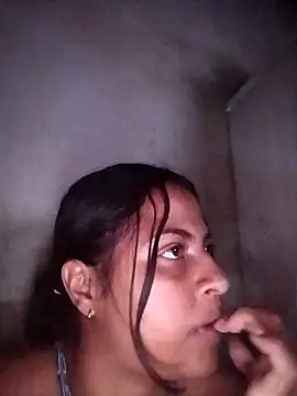 Giselabrunette25 online show from 18, 2, 2026