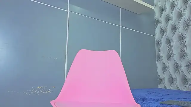 Snapshot of Hilary-banks chatting on 2, 3, 2026 Hilary-banks online show from 2, 3, 2026