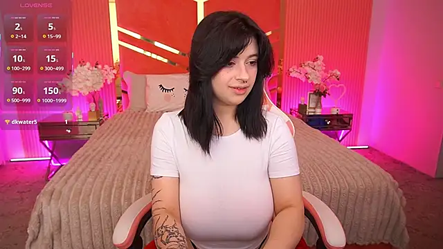 Miki Kivi online show from 20, 12, 2025