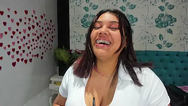LindaBreeS online show from 22, 1, 2025