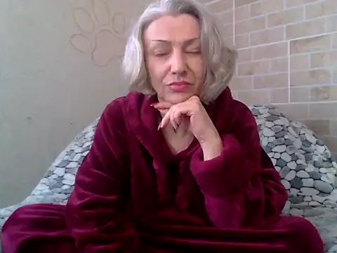 Lorie Carrie online show from 13, 1, 2026