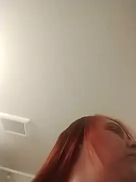 Snapshot of lolabun247 chatting on 31, 12, 2024 lolabun247 online show from 31, 12, 2024