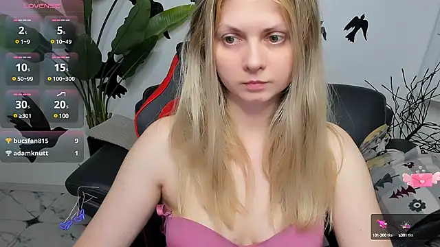 SmilingEmily  online show from 7, 2, 2025