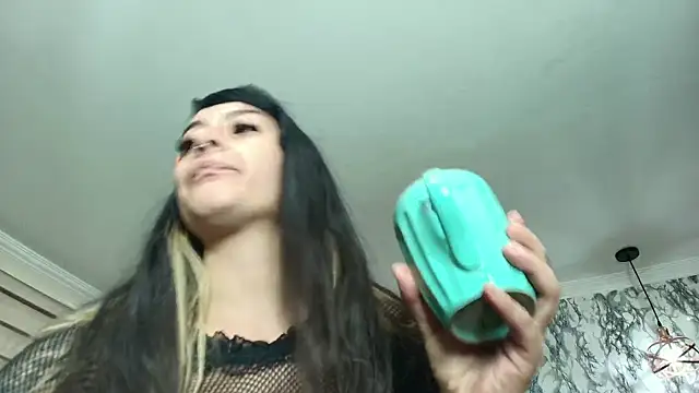 Naughty Kittenm online show from 6, 11, 2025