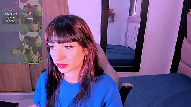 laurem-paulette online show from 21, 10, 2025