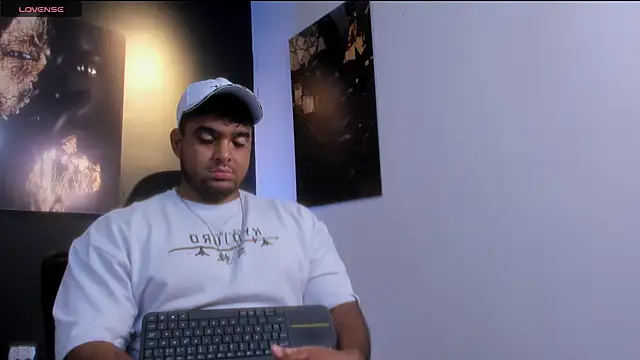 Big furry bear13 online show from 10, 11, 2025