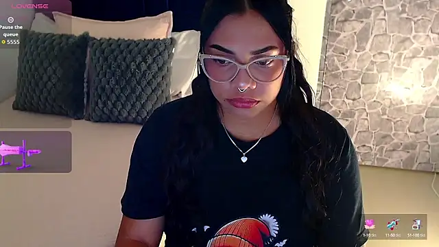 Snapshot of angela_santana_ chatting on 16, 10, 2025 angela santana online show from 16, 10, 2025