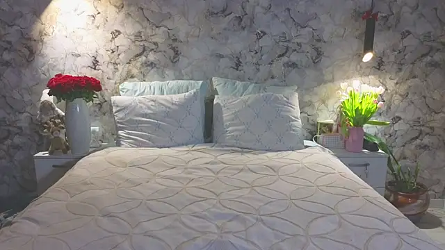 Aurora Golden1 online show from 13, 3, 2026