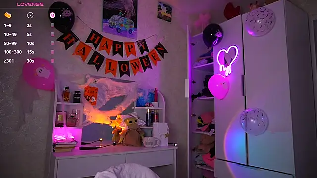 Snapshot of soffy__kisss chatting on 2, 11, 2025 soffy kisss online show from 2, 11, 2025