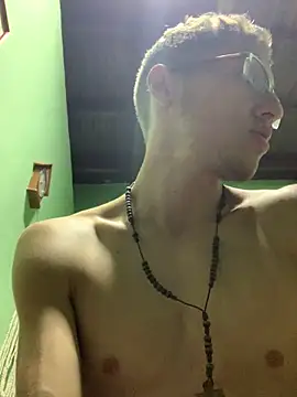 Snapshot of SOYMRX chatting on 9, 1, 2025 SOYMRX online show from 9, 1, 2025