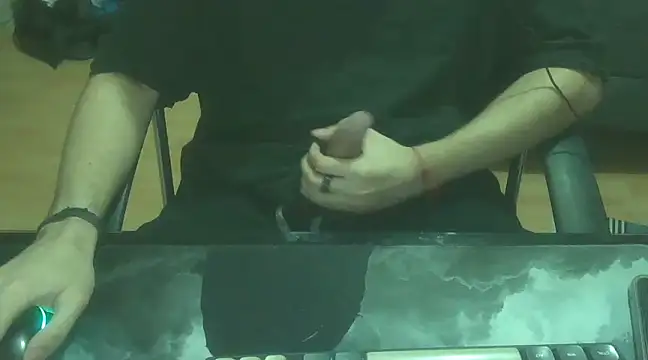 Snapshot of bnj181407 chatting on 11, 3, 2025 bnj181407 online show from 11, 3, 2025