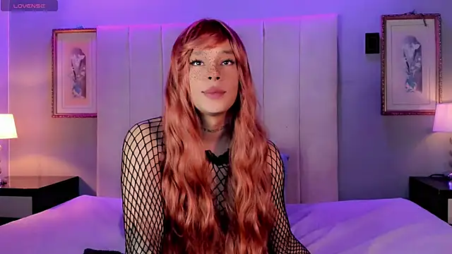 Snapshot of Ezraa1 chatting on 10, 11, 2025 Ezraa1 online show from 10, 11, 2025