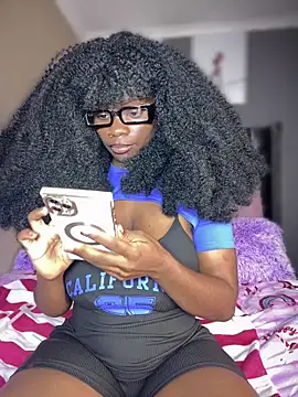 Snapshot of Candy-Heart chatting on 7, 11, 2025 Candy-Heart online show from 7, 11, 2025