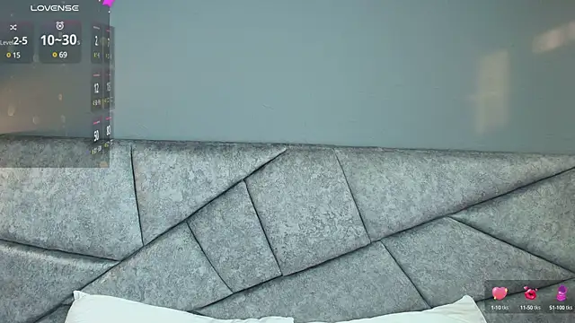 Snapshot of emmars_ chatting on 1, 3, 2025 emmars online show from 1, 3, 2025