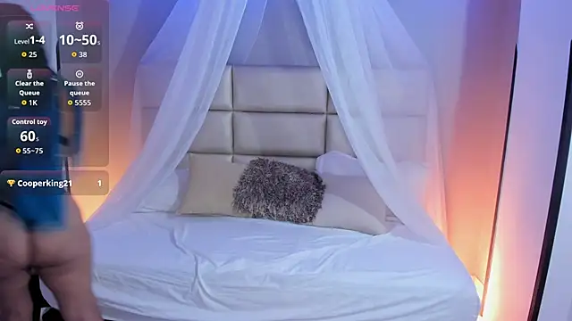 Snapshot of kristen_kassi chatting on 9, 9, 2025 kristen kassi online show from 9, 9, 2025