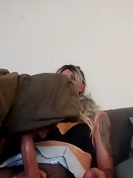 AlexiaXXL online show from 8, 4, 2026