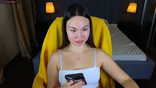 GIGI BENNET online show from 26, 12, 2024