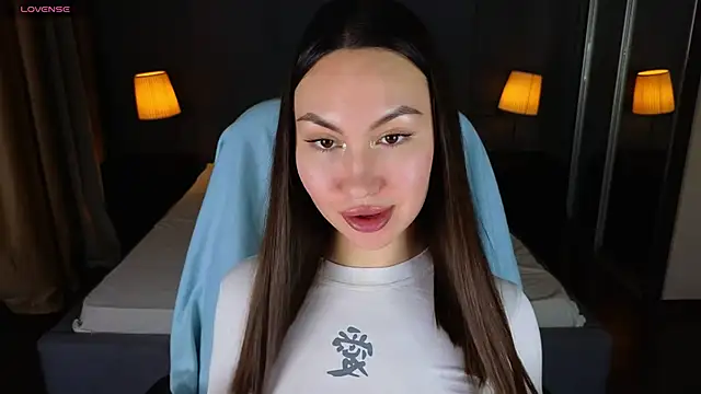 GIGI BENNET online show from 21, 1, 2025