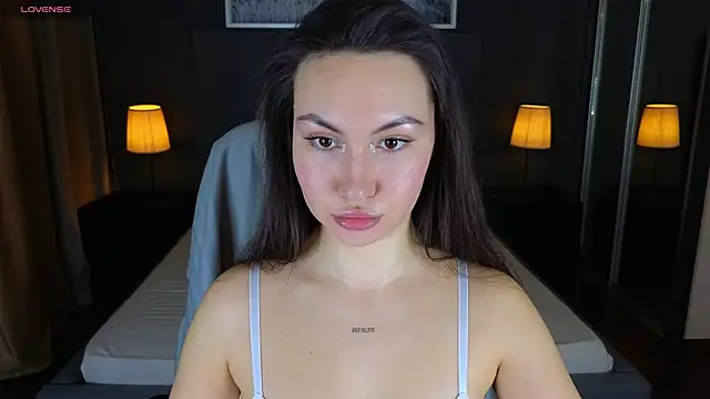 GIGI BENNET online show from 26, 1, 2025