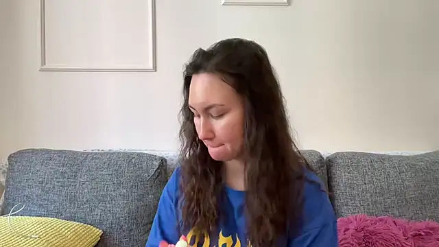 GIGI BENNET online show from 17, 3, 2025