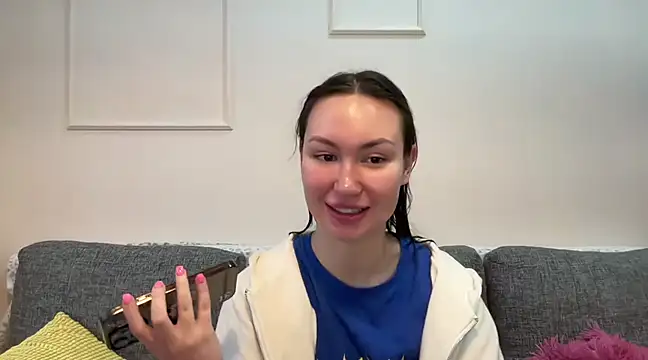 GIGI BENNET online show from 18, 3, 2025