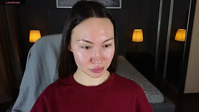 GIGI BENNET online show from 21, 3, 2025