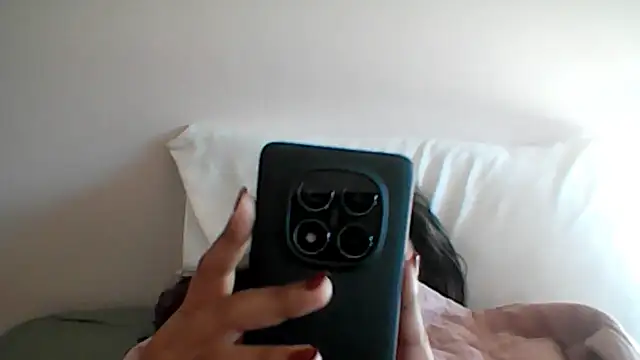 ArisaGonzalez online show from 18, 1, 2026