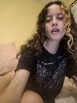 Snapshot of frikigyal chatting on 23, 3, 2025 frikigyal online show from 23, 3, 2025